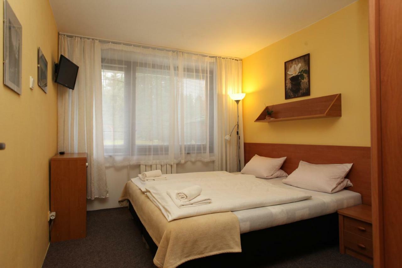 Penzion Demi Stará Lesná Exteriör bild